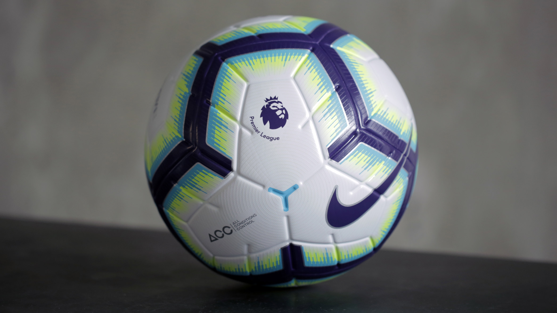 epl soccer ball 2018