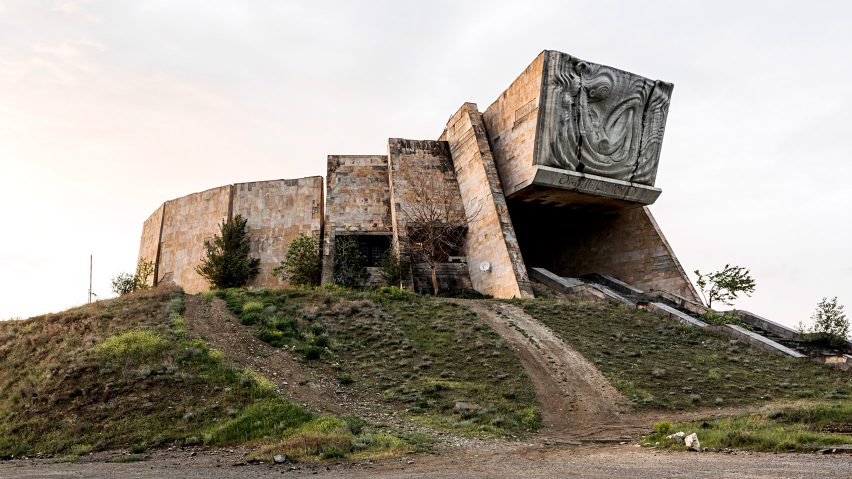 Soviet architecture in Georgia by Roberto Conte and Stephano Perego