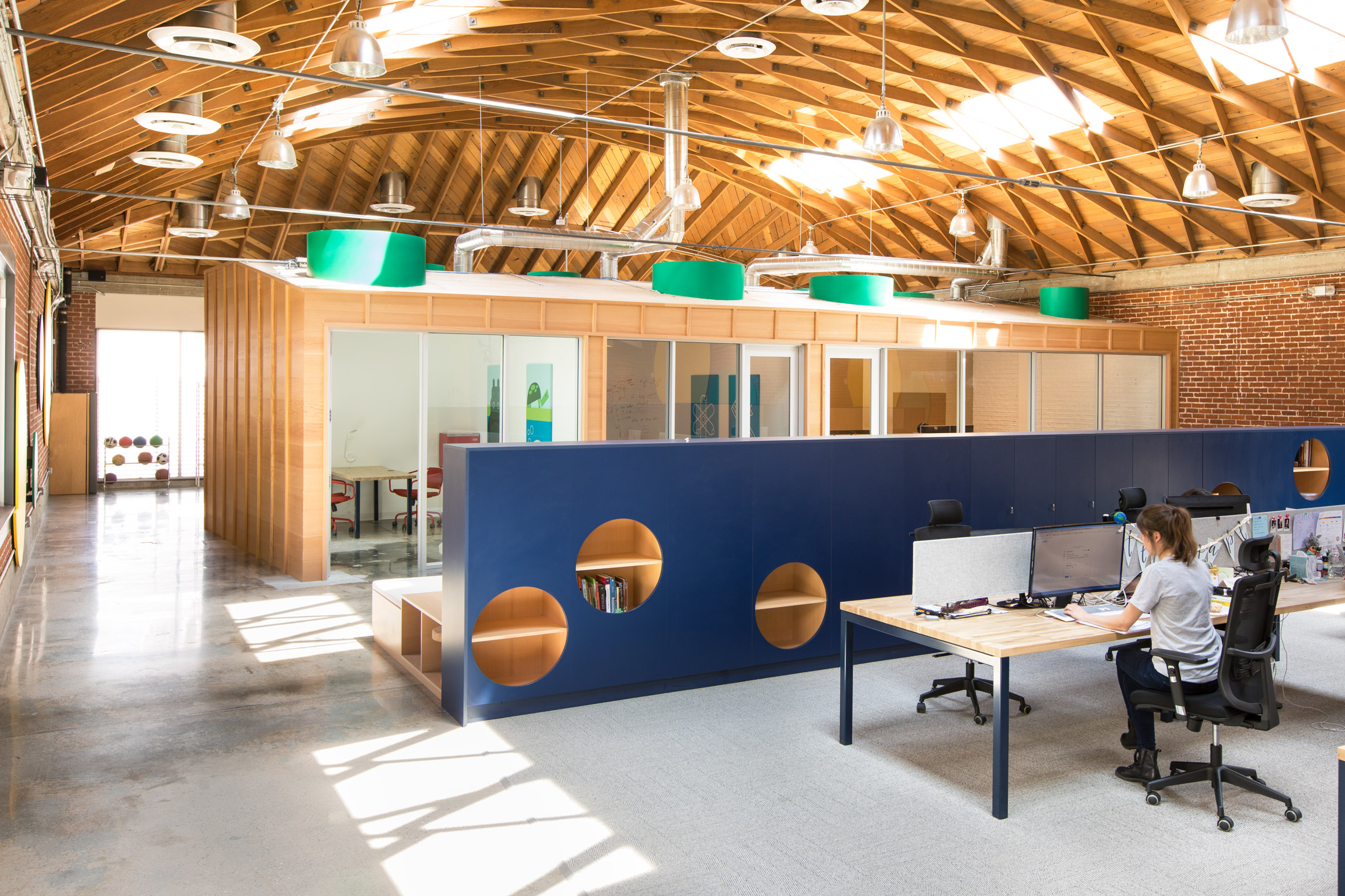 Design, Bitches overhauls LA education centre 9 Dots with plywood built-ins