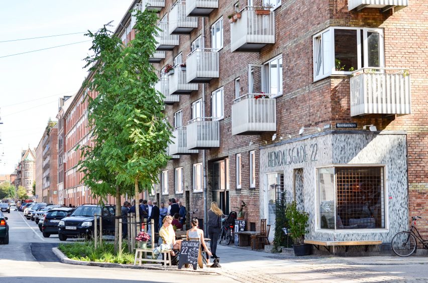 Anti-flood greenery-boosting Climate Tile installed in Copenhagen street