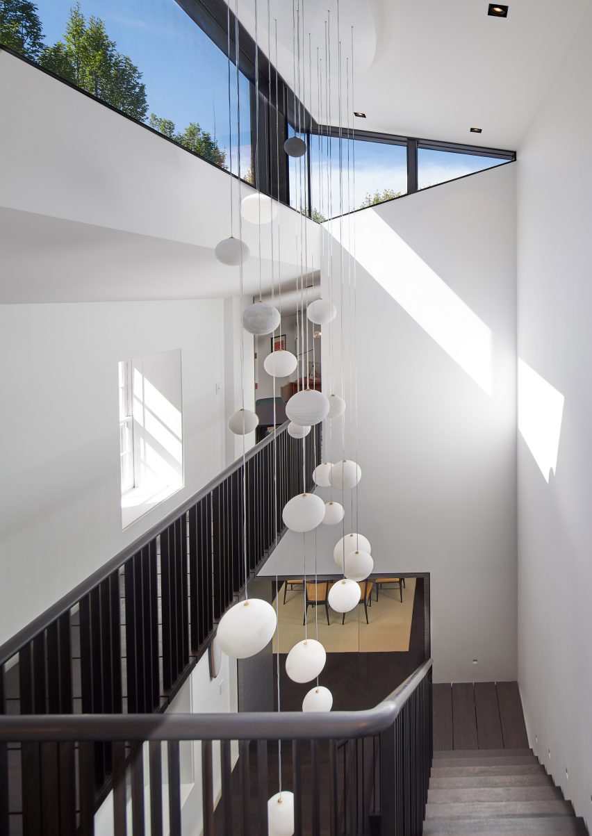 Cox's Row by Robert Gurney Architects