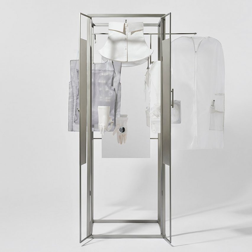 Baohan Jiang's deconstructed wardrobe aims to change our perception of time