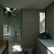 Todoroki House by Atelier Tsuyoshi Tane Architects