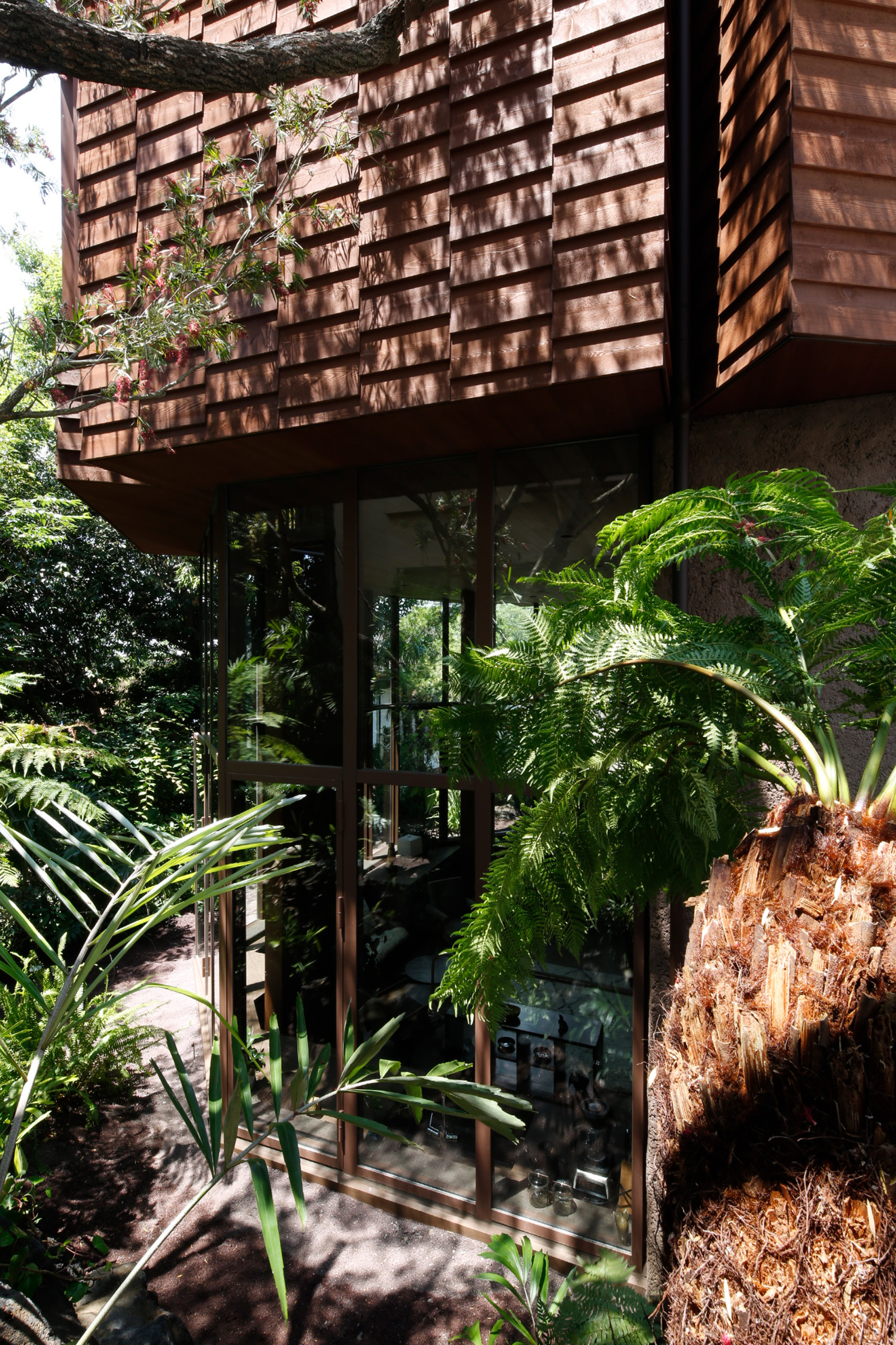 Todoroki House by Atelier Tsuyoshi Tane Architects