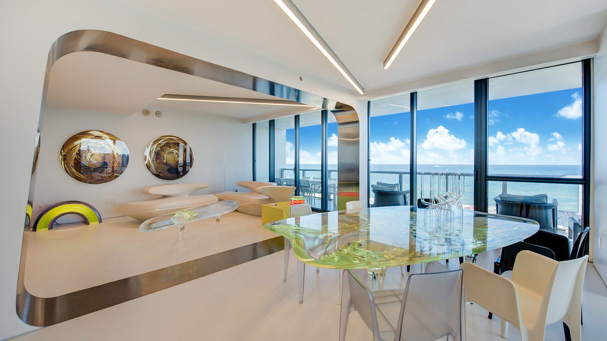 Zaha Hadid S Miami Beach Apartment Was Furnished With Her