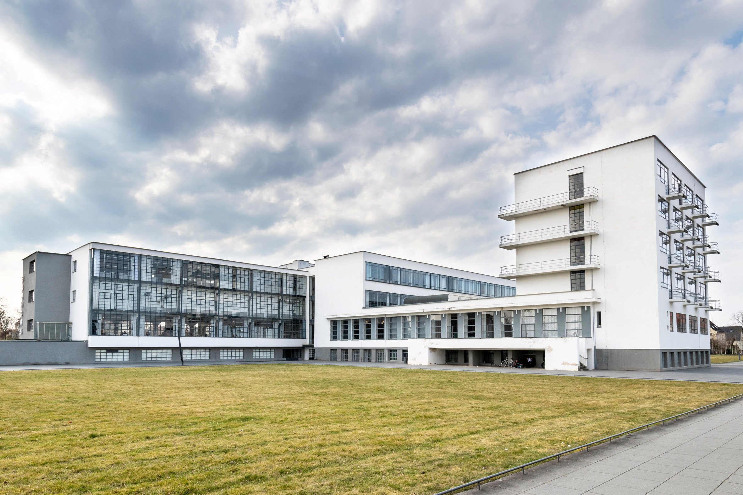 Walter Gropius designed school in Dessau to reflect the Bauhaus values ...
