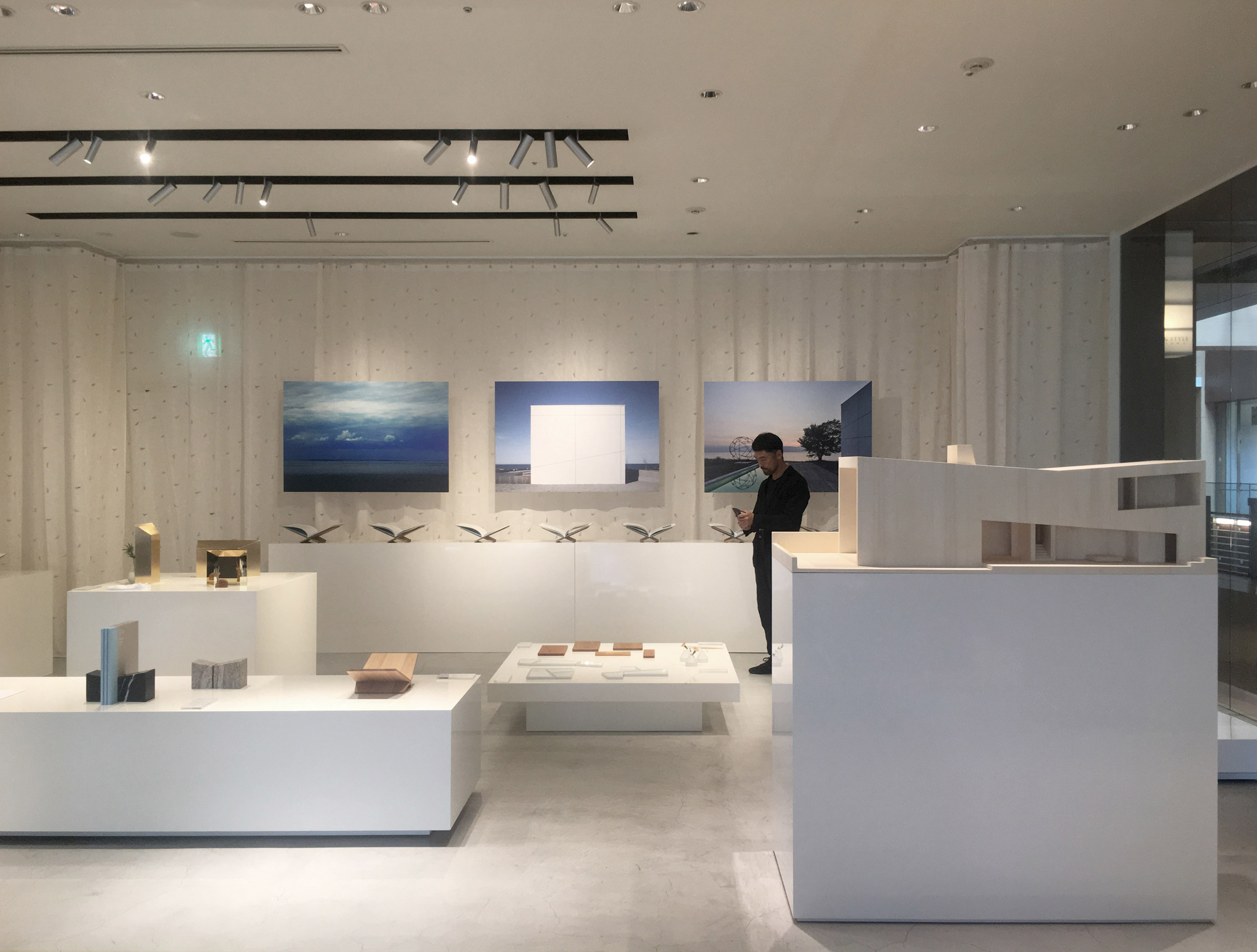 Nine objects by Japanese makers inspired by an art collector's house launched at Designart Tokyo