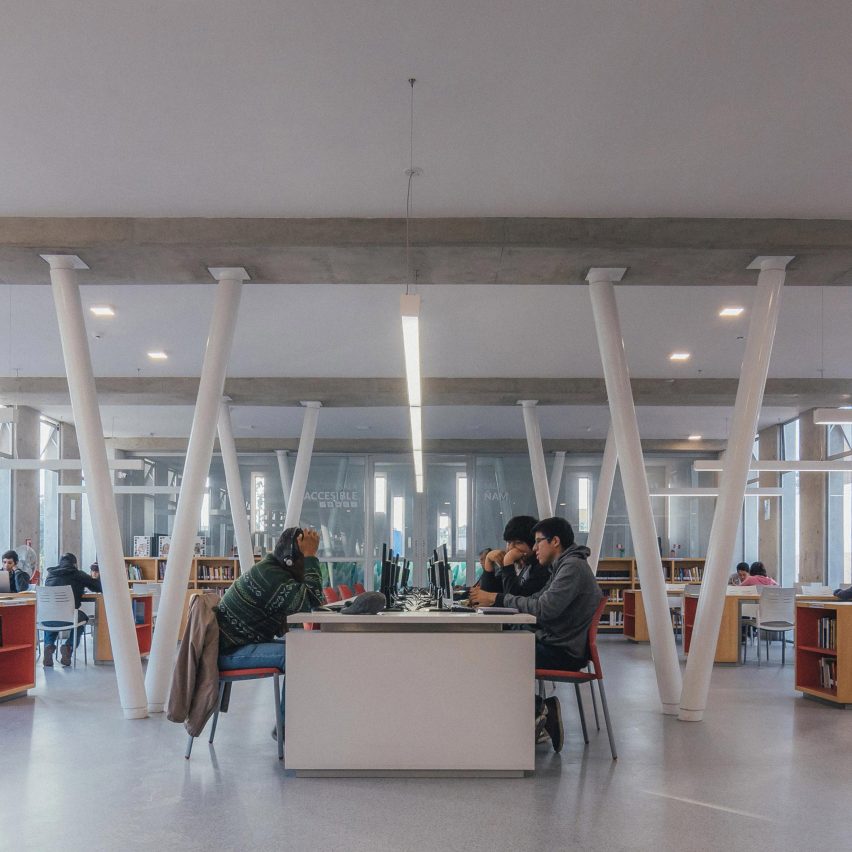 Community Library in La Molina by Gonzalez Moix Arquitectura