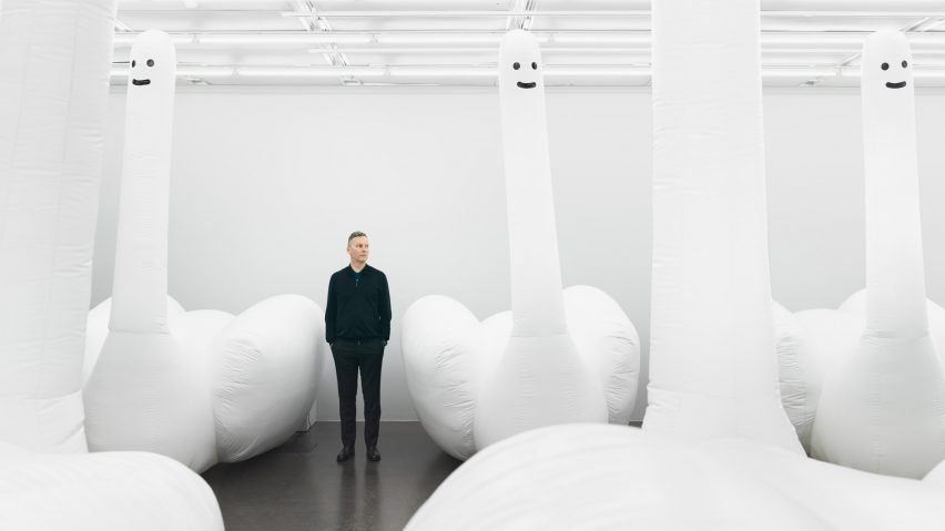 David Shrigley's inflatable "swan-things" spring to life in 12 minute cycles