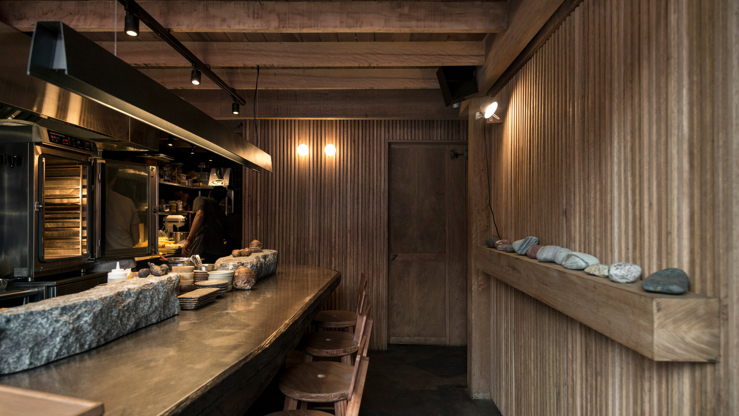 Wood Stone And Adobe Create Cosy Interior For Lima S Merito