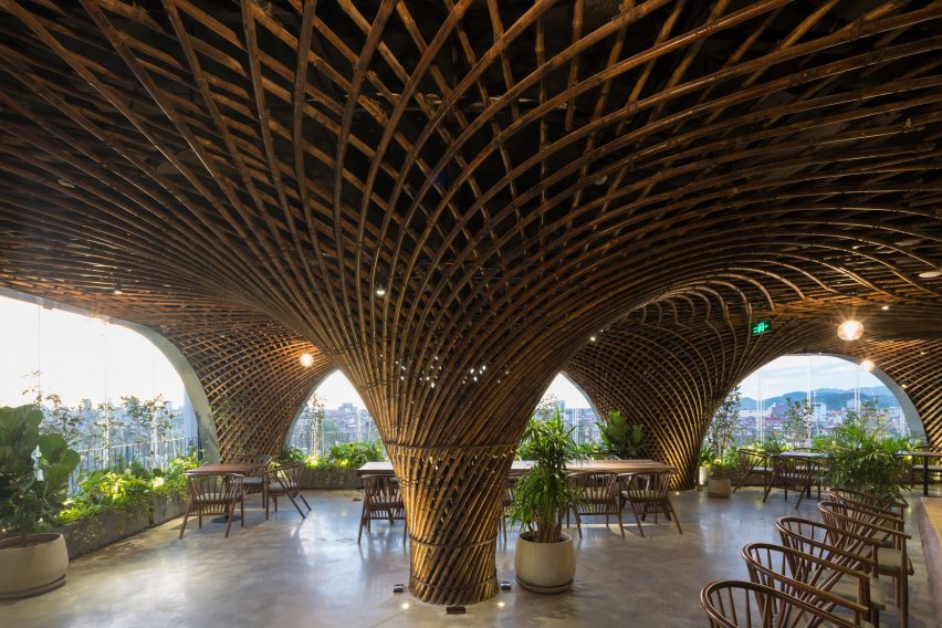Nocenco cafe by Vo Trong Nghia Architects