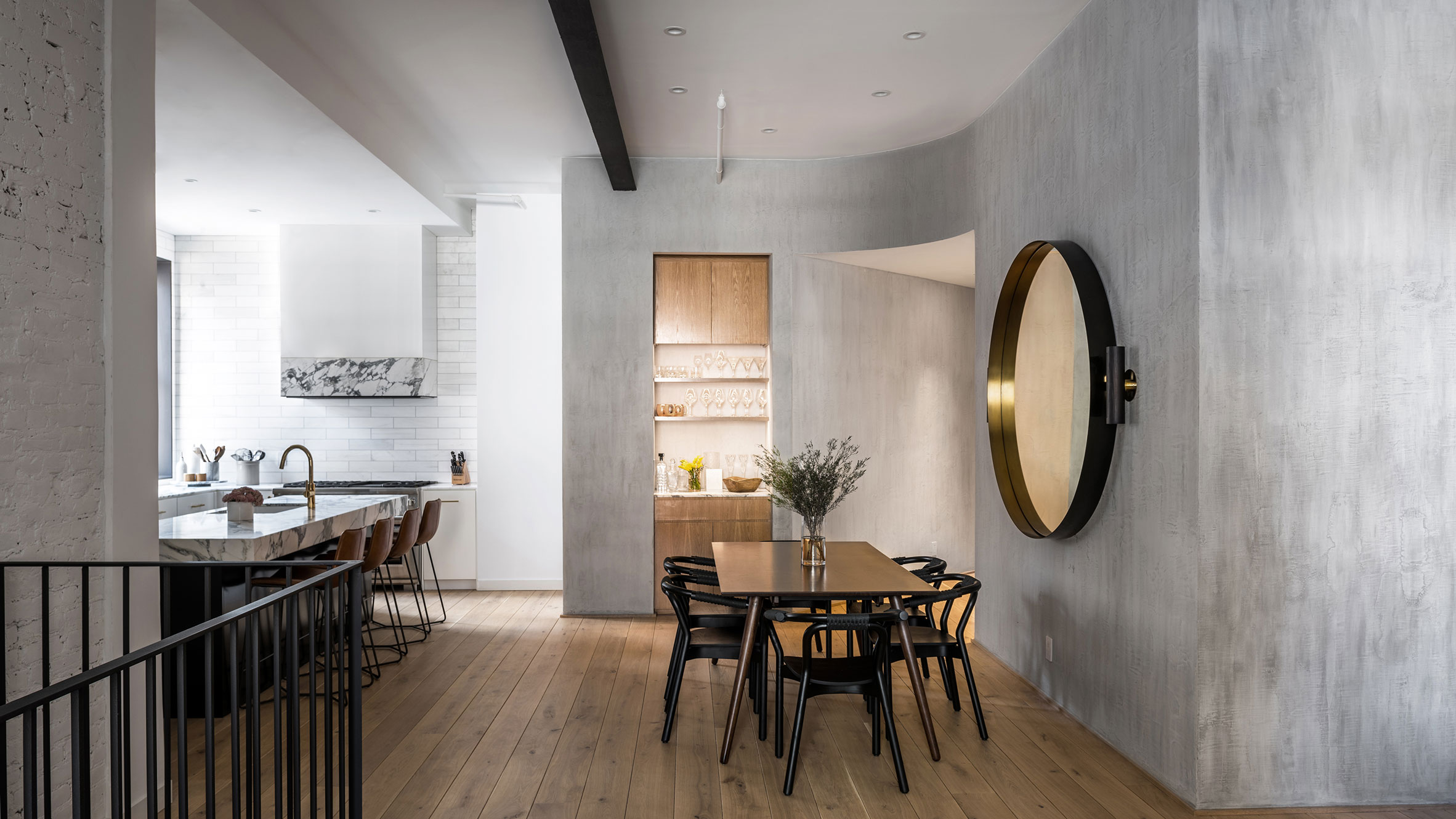 Worrell Yeung Updates Apartment In Former Manhattan Hotel