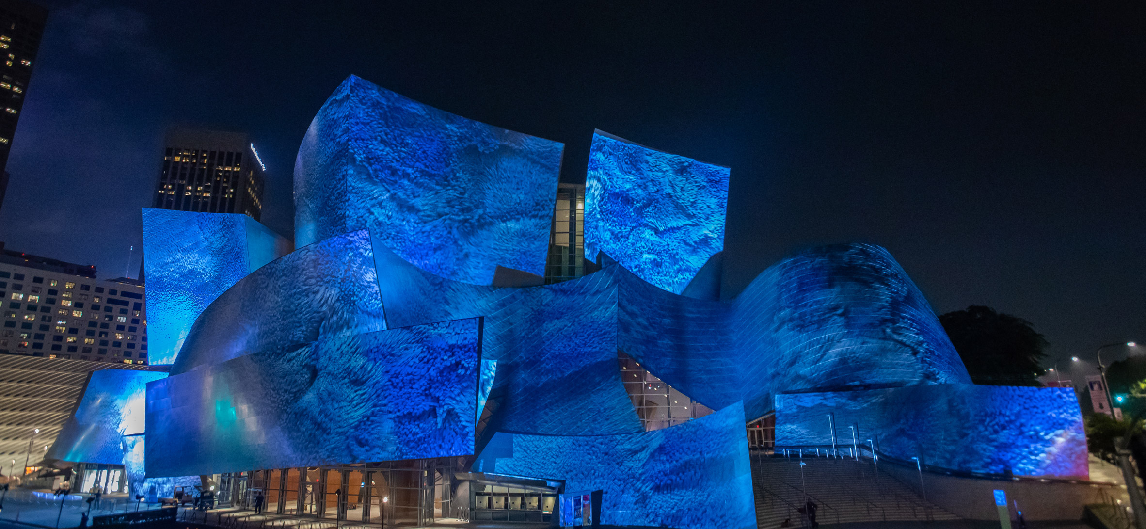 Frank Gehry  Spinning Tales – Art in America Guide