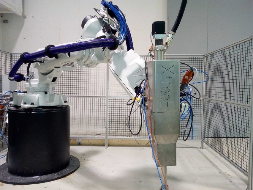 ENPC Design by Data masters programme 3D printing robot 