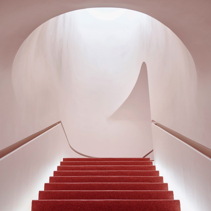 Glossier Flagship by Gachot Studios and PRO