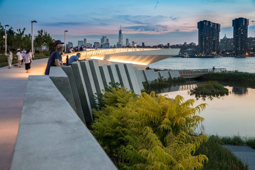Hunter's Point by SWA/Balsley and Weiss Manfredi