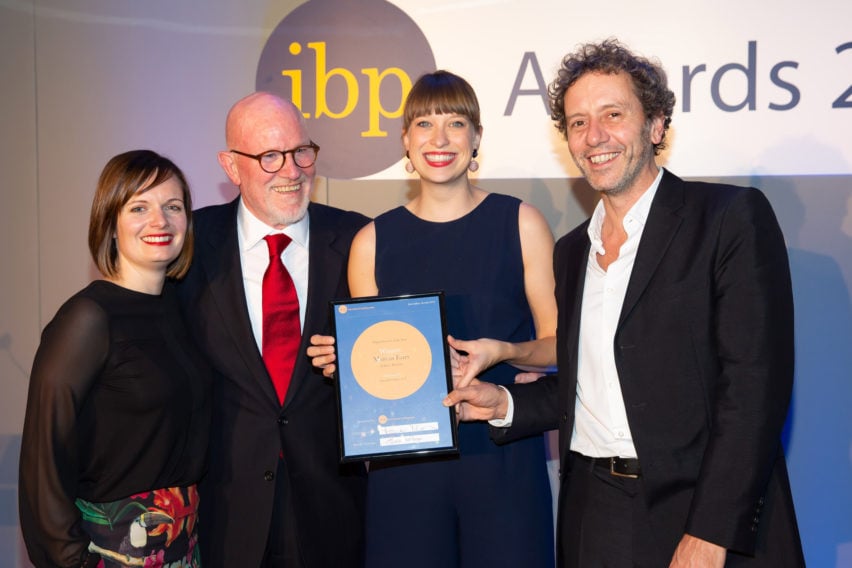 Dezeen wins two IBP awards and is praised for "great journalism"