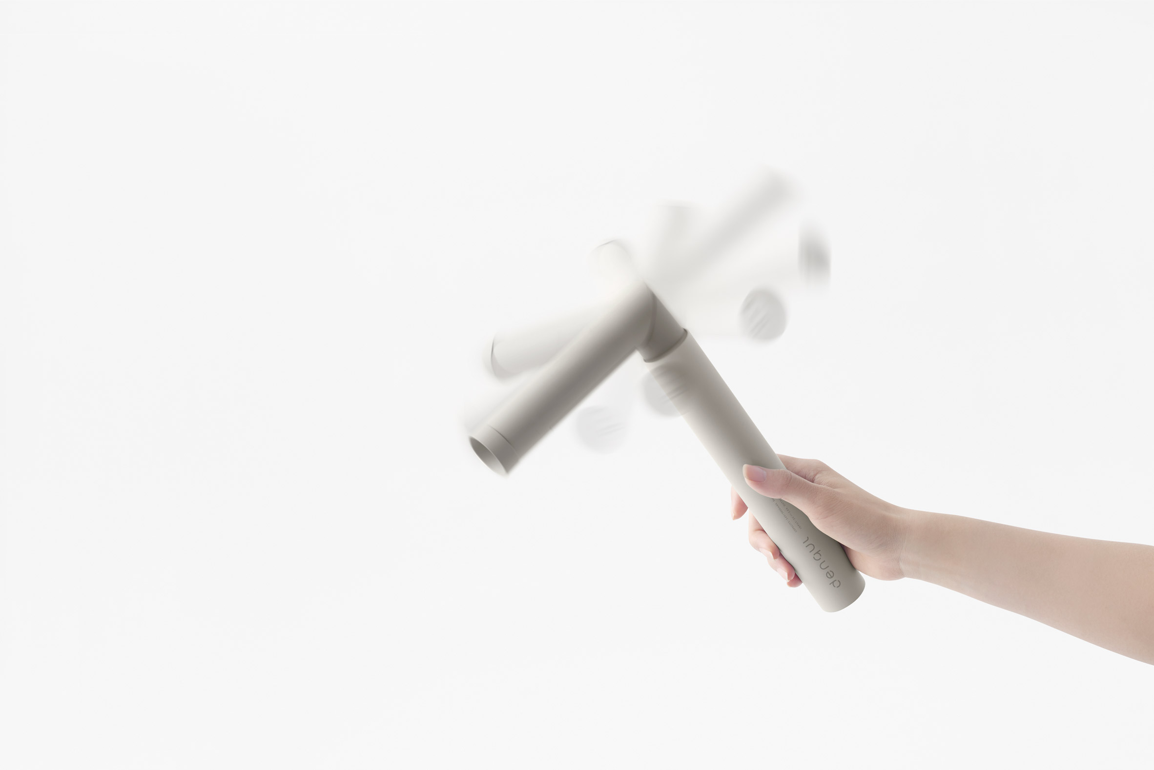 Nendo designs emergency portable battery that can be charged by hand