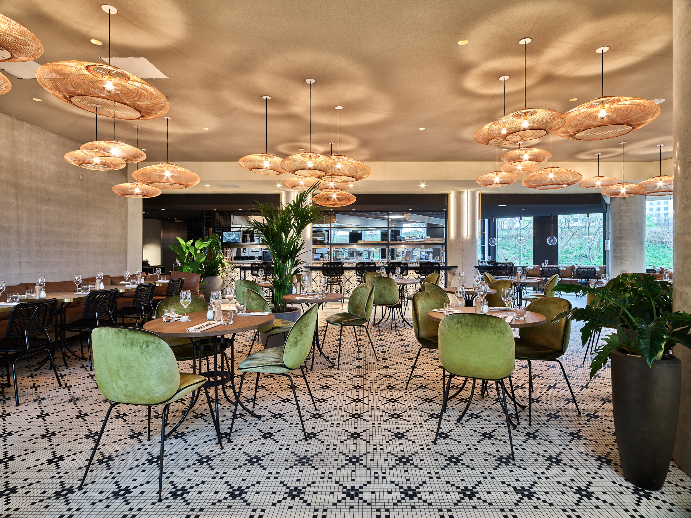 Conran and Partners creates sustainable luxury hotel in Amsterdam