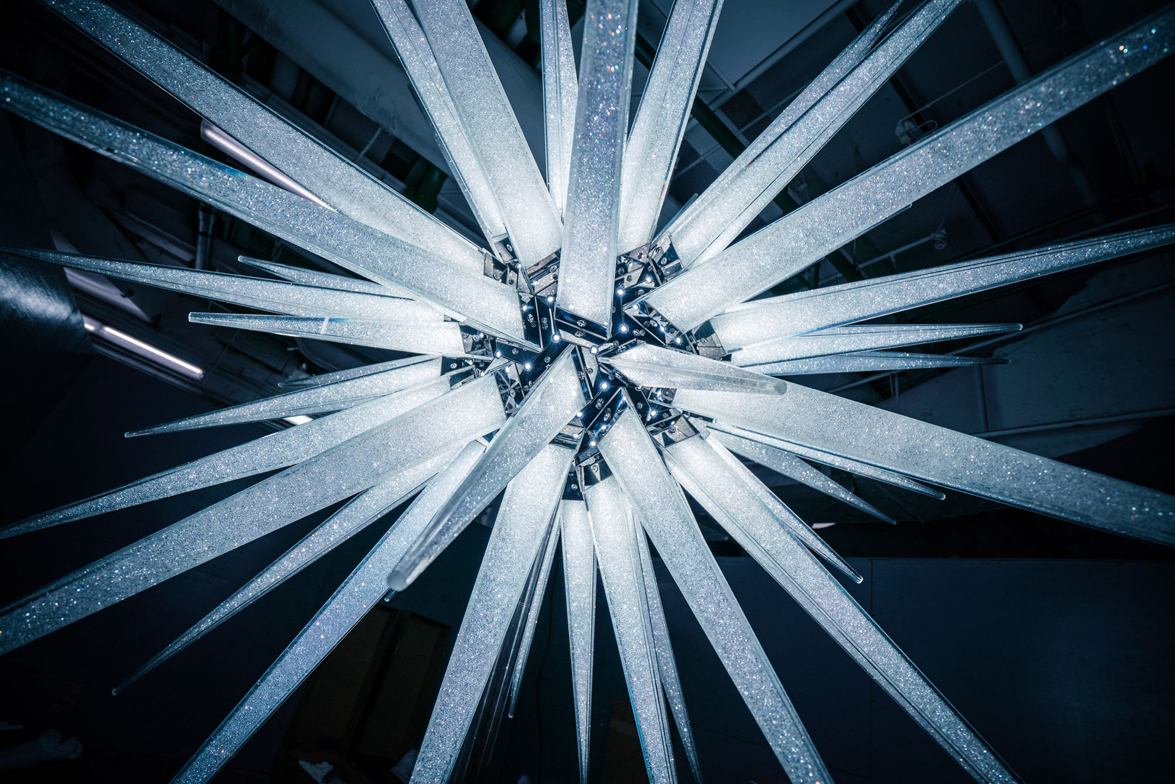 uitvinden beproeving Laboratorium Daniel Libeskind's Swarovski Star for Rockefeller Center Christmas tree