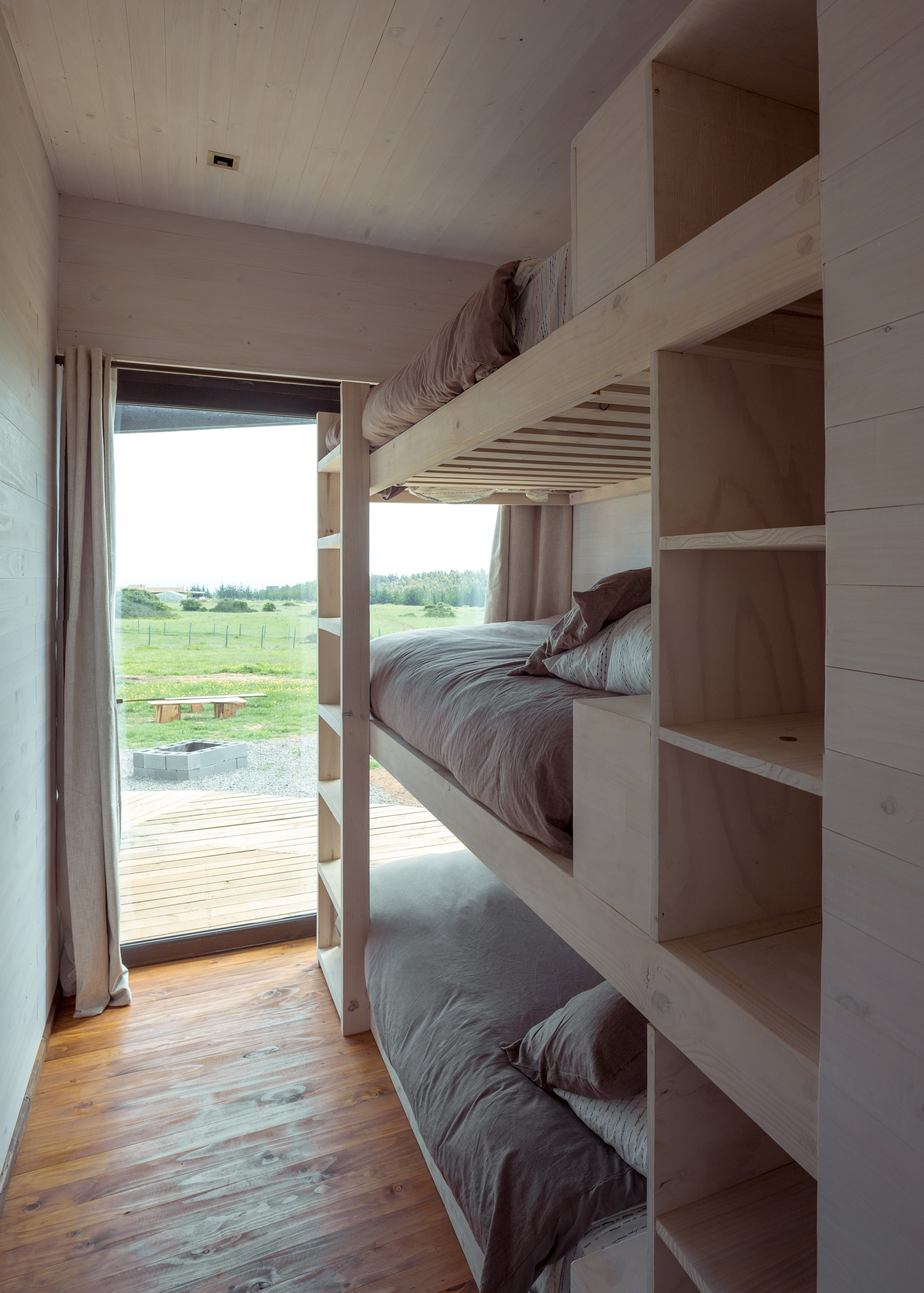 Bunk bed in BL1 and BL2 by Umwelt