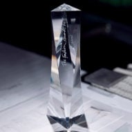 David Adjaye creates Swarovski crystal trophy for Fashion Awards 2018
