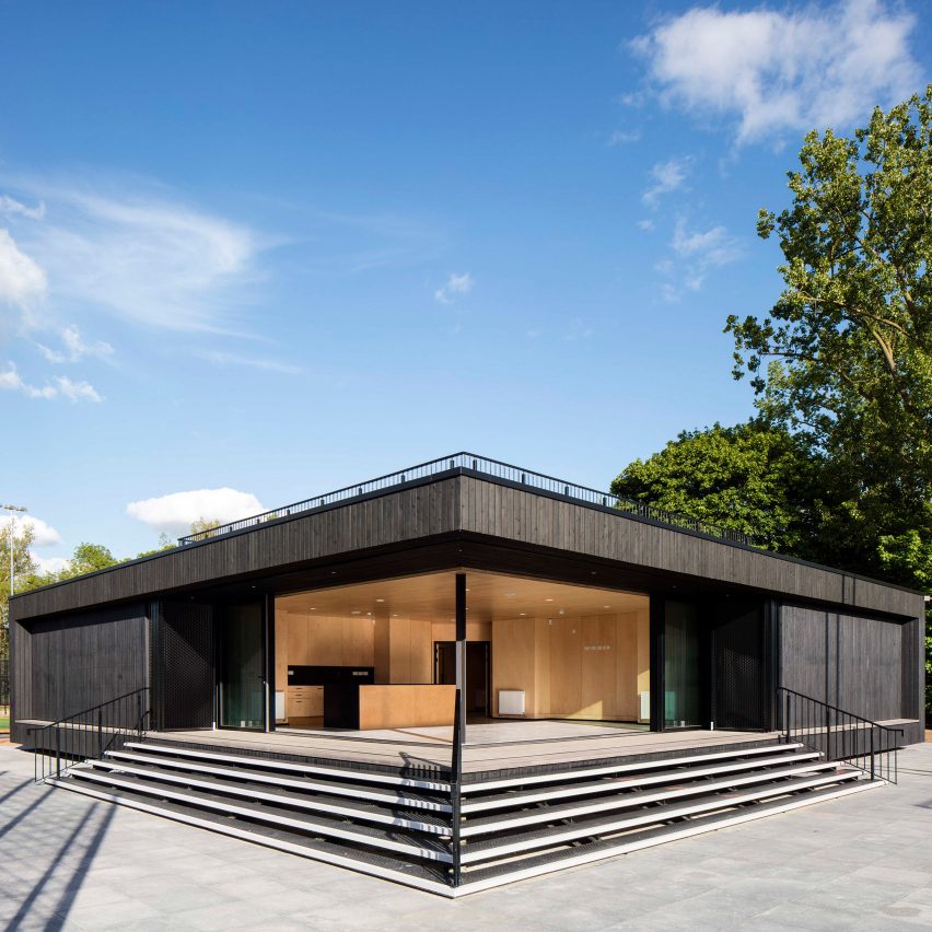 Eton college sports pavilion by Lewandowski Architects