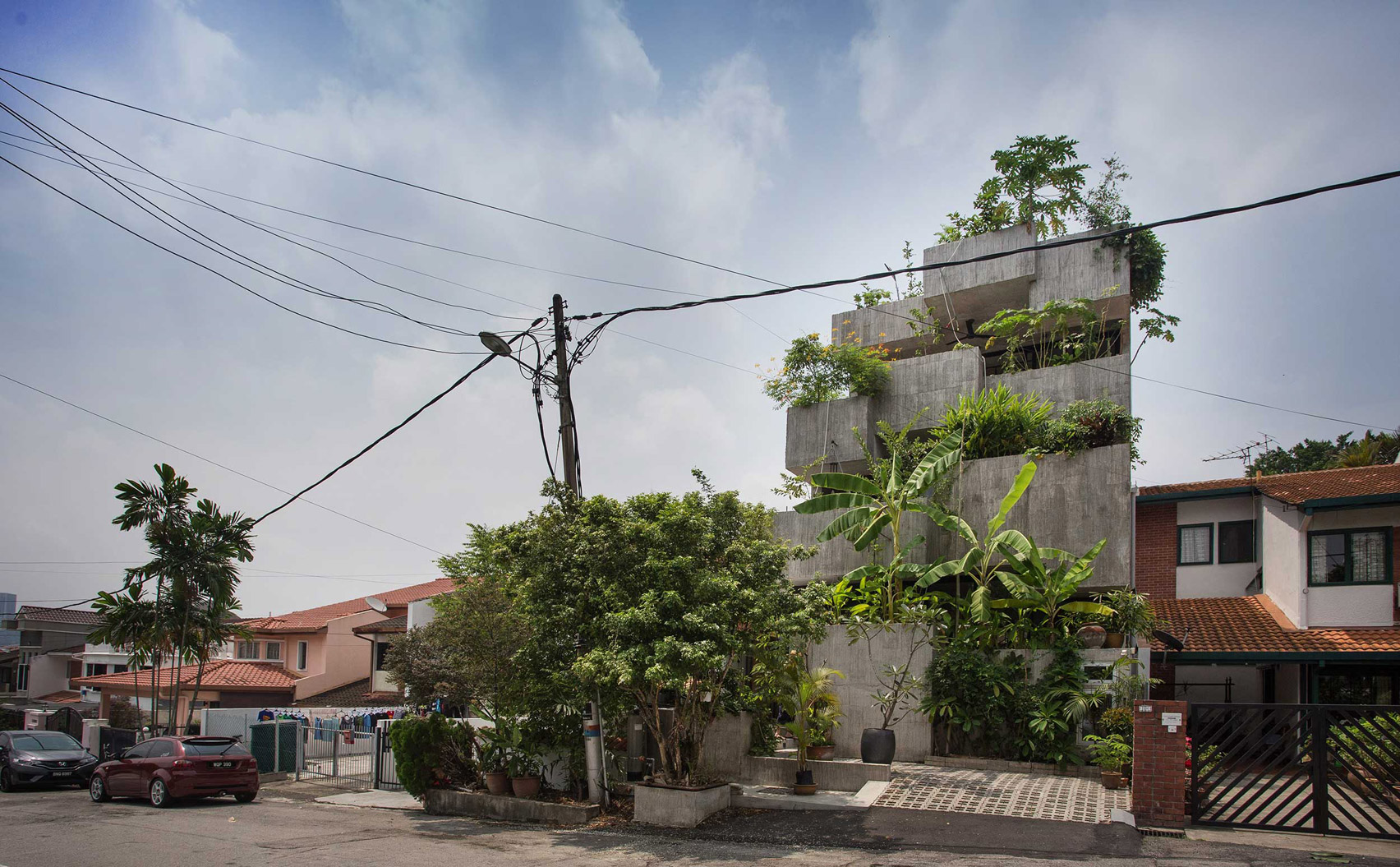 Exterior of Planter Box House in Kuala Lumpur by Formzero