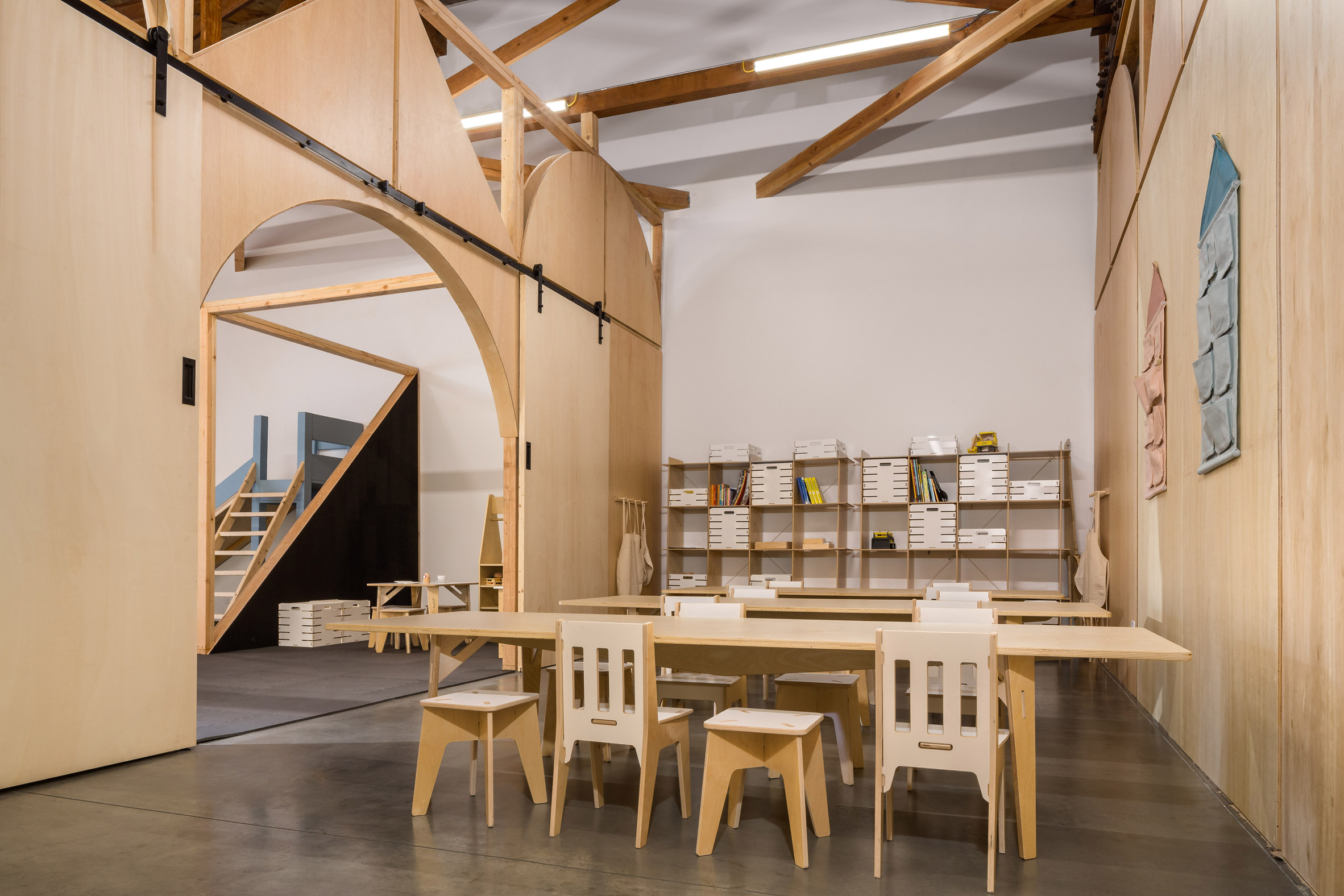 Big and Tiny co-working space and kindergarten by Zooco Estudio