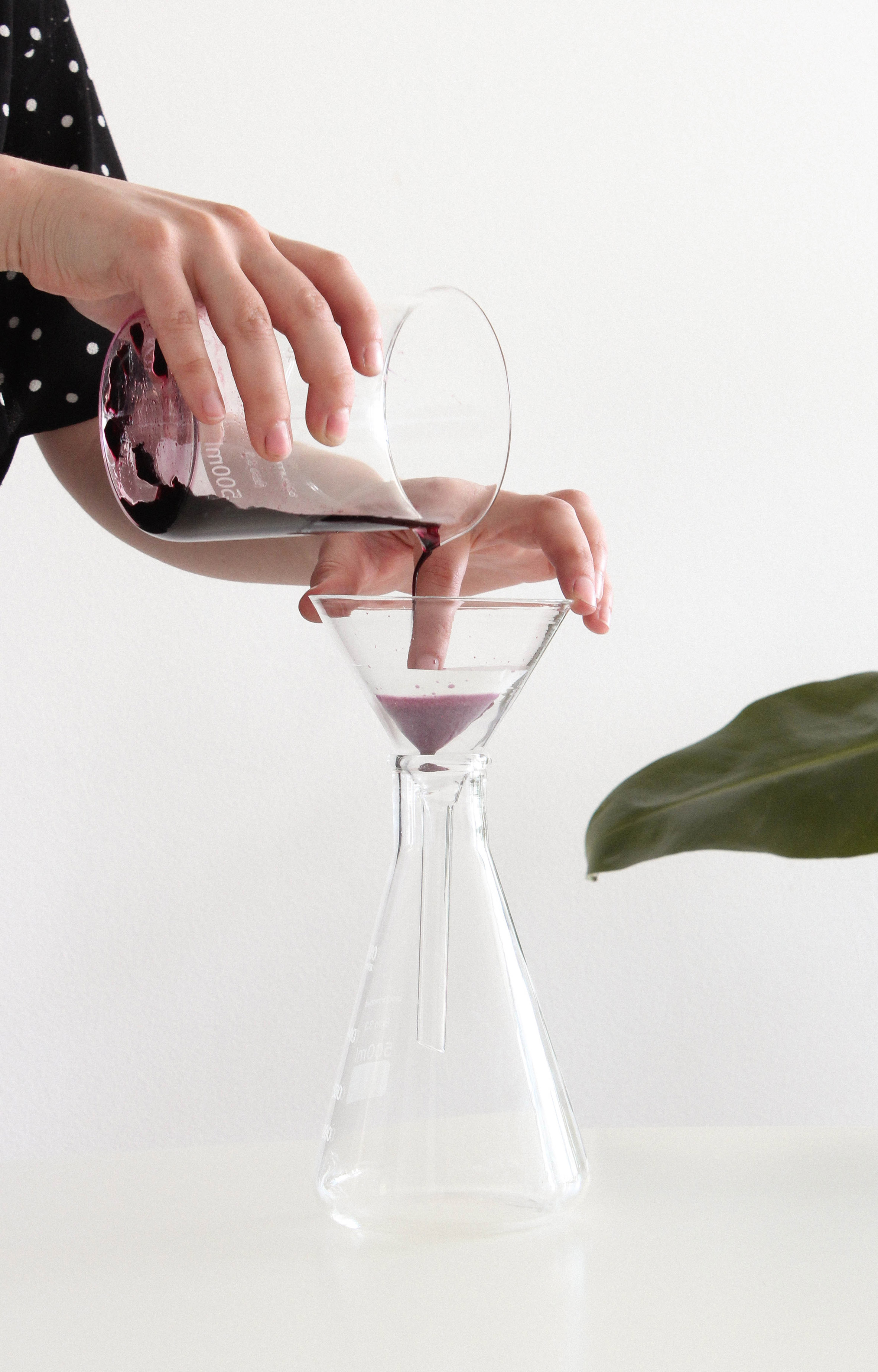 Soma's award-winning water filter made from bioplastic from FKuR