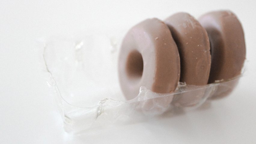 Margarita Talep develops algae-based alternative to single-use plastic  packaging