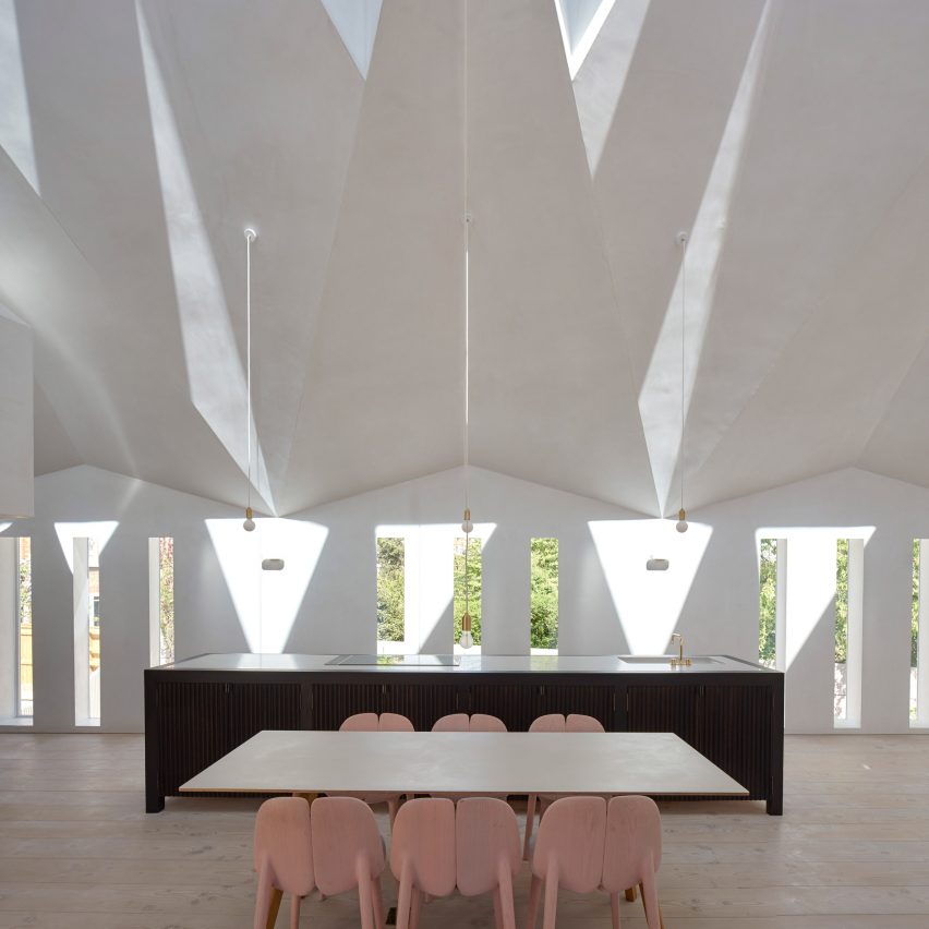 Dezeen Weekly features David Chipperfield's new museum and a converted chapel