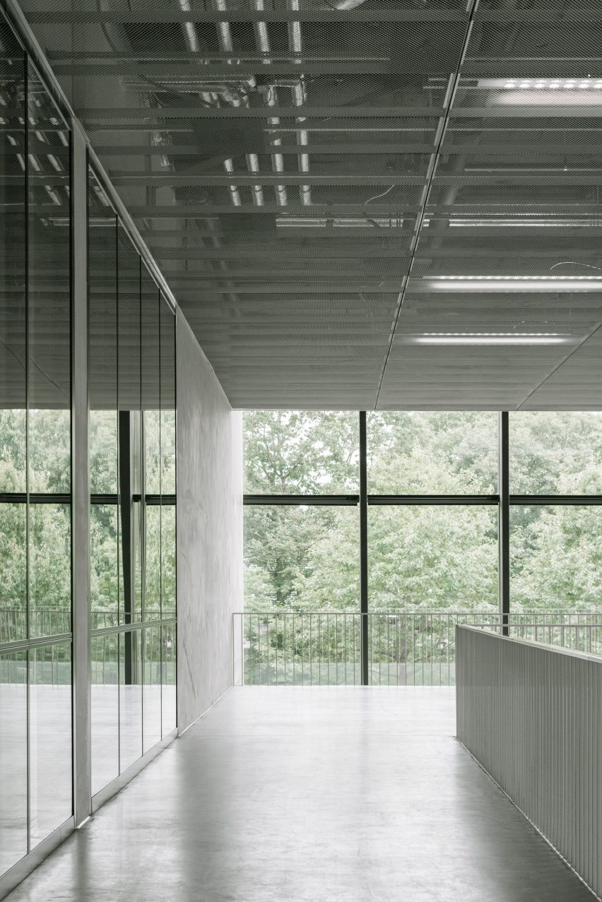 Cube Education and Self-Study Centre at Tilburg University in The Netherlands by KAAN Architecten