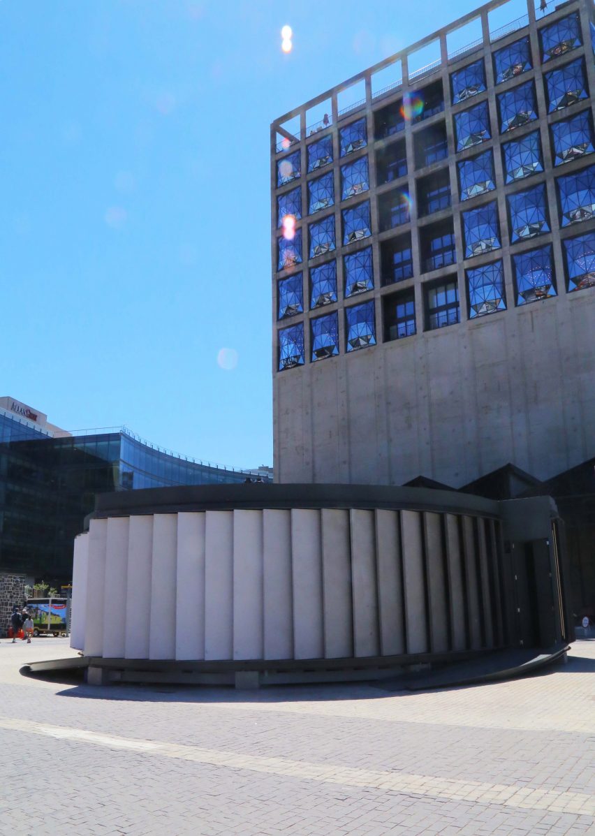 Es Devlin designs concrete-clad pavilion in Cape Town for Design Indaba 2019