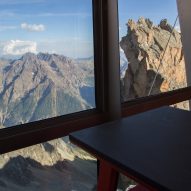 Bivouac Luca Pasqualetti by Roberto Dini and Stefano Girodo in the Italian Alps