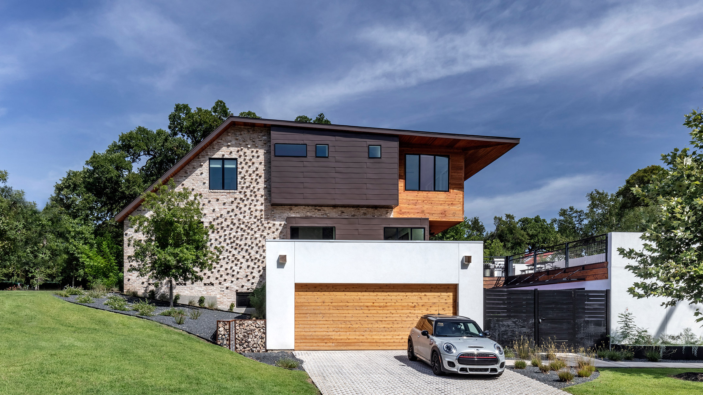 Mullet House by Matt Fajkus Architecture