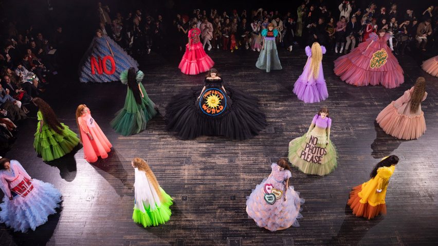 Viktor and Rolf demonstrate the "expressive power of clothing" in couture Spring Summer 2019 collection