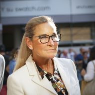Apple's head of retail Angela Ahrendts to step down
