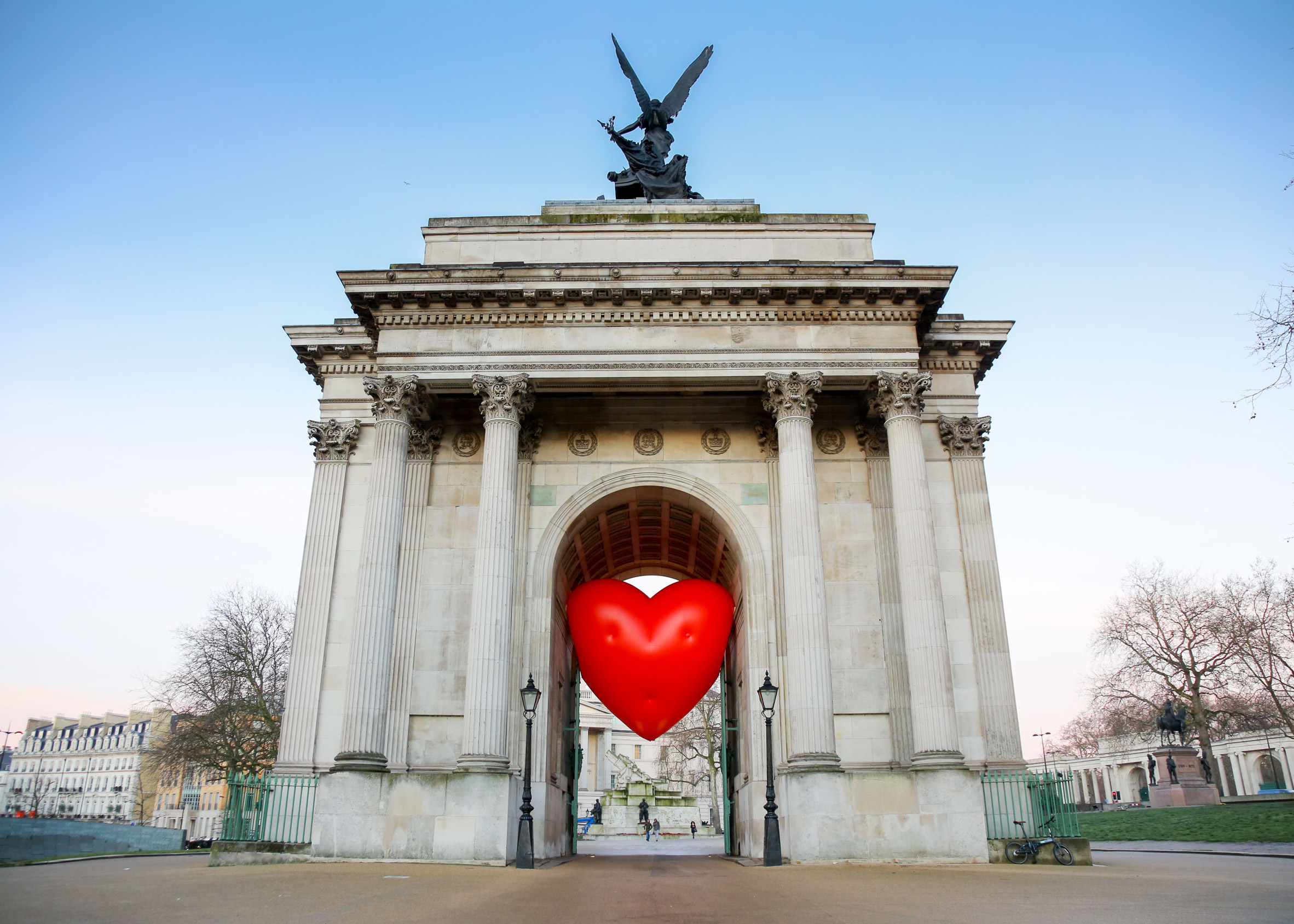 Anya Hindmarch's Chubby Hearts returns to London for Valentine's Day