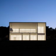 Frame House by Nomo Studio in Menorca