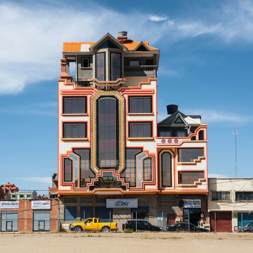 Freddy Mamani's New Andean Architecture in El Alto, Bolivia