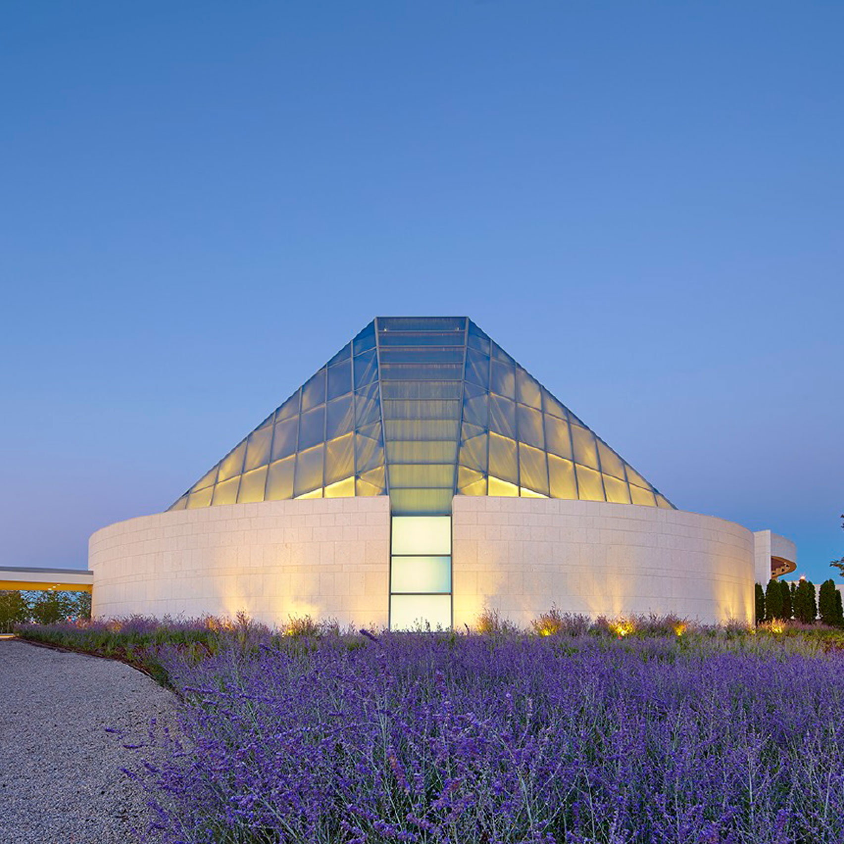 Ismaili Centre by Charles Correa