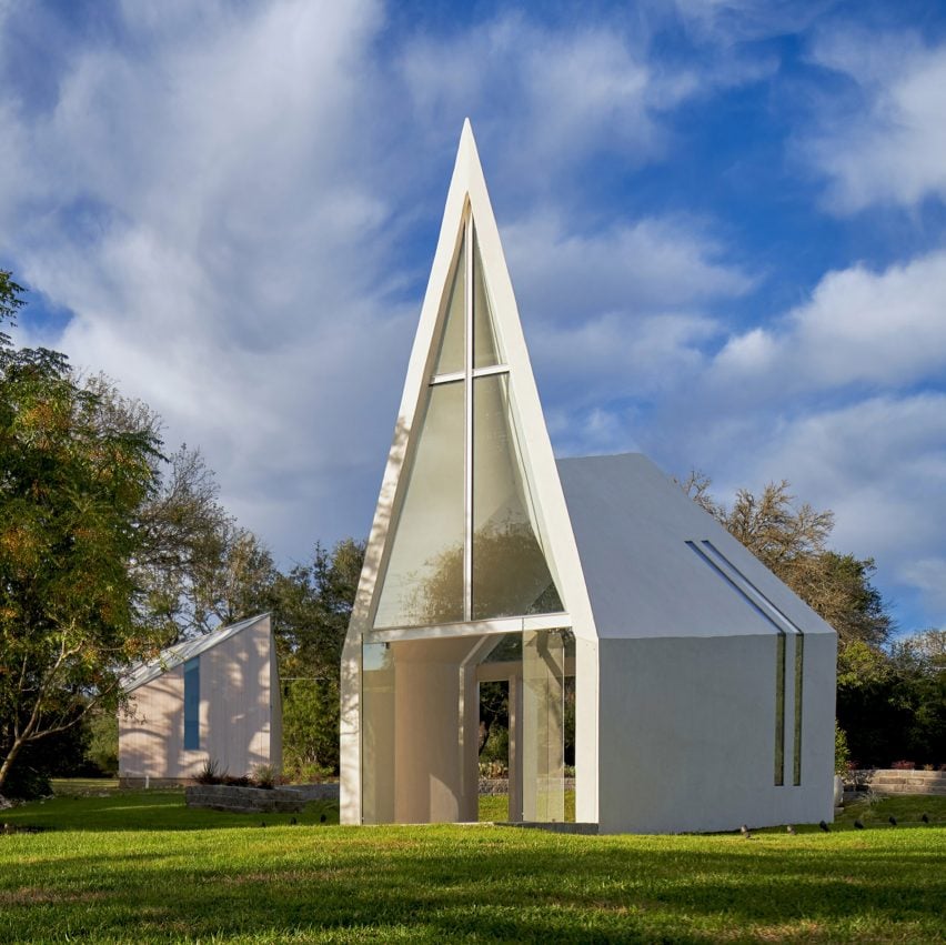 Pointed window fronts Lincoln Chapel by Studio 512 in Texas Hill Country