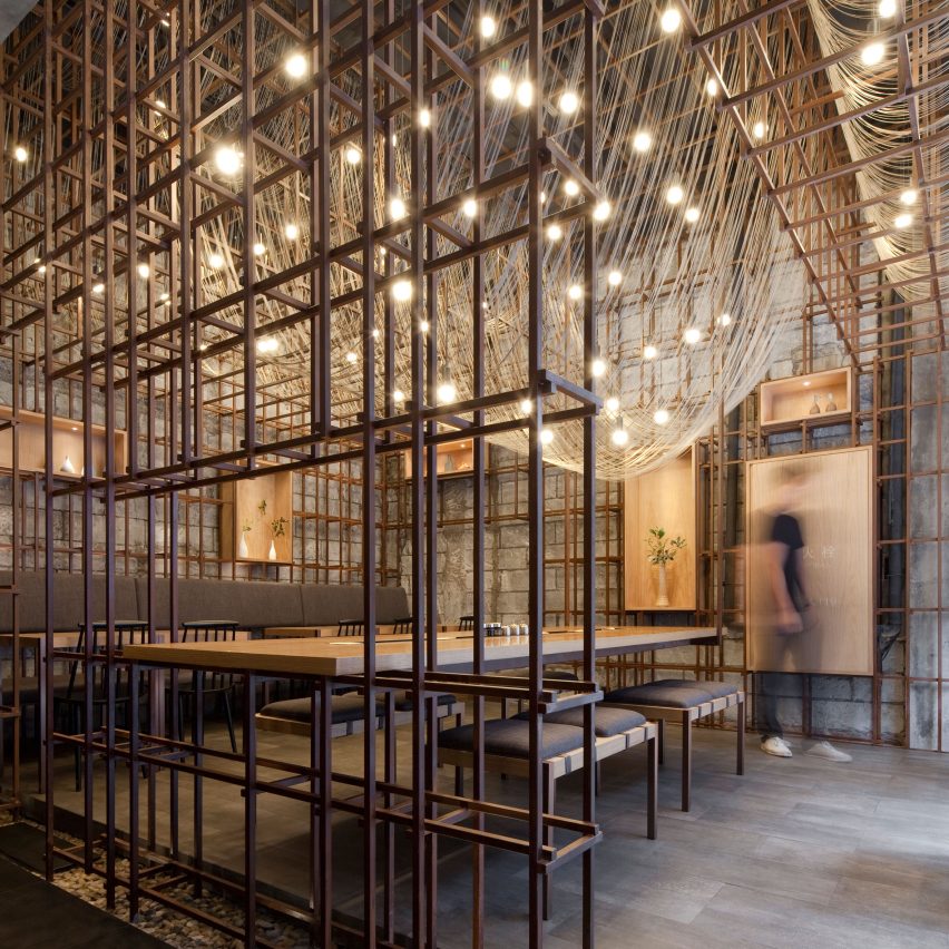 Chinese New Year: The Noodle Rack restaurant in Changsha by Lukstudio