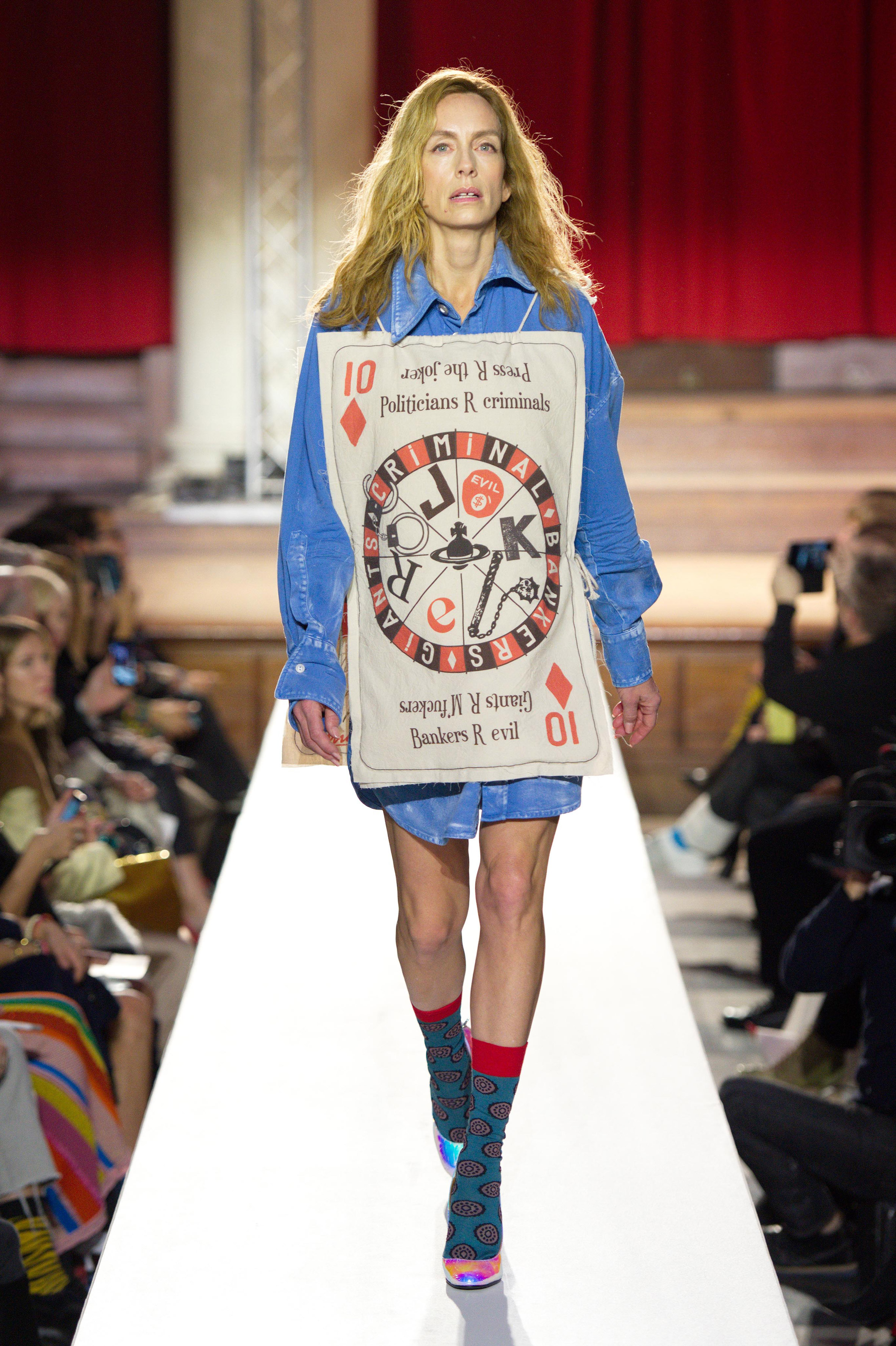 Vivienne Westwood protests climate change with Homo Loquax show at London  Fashion Week