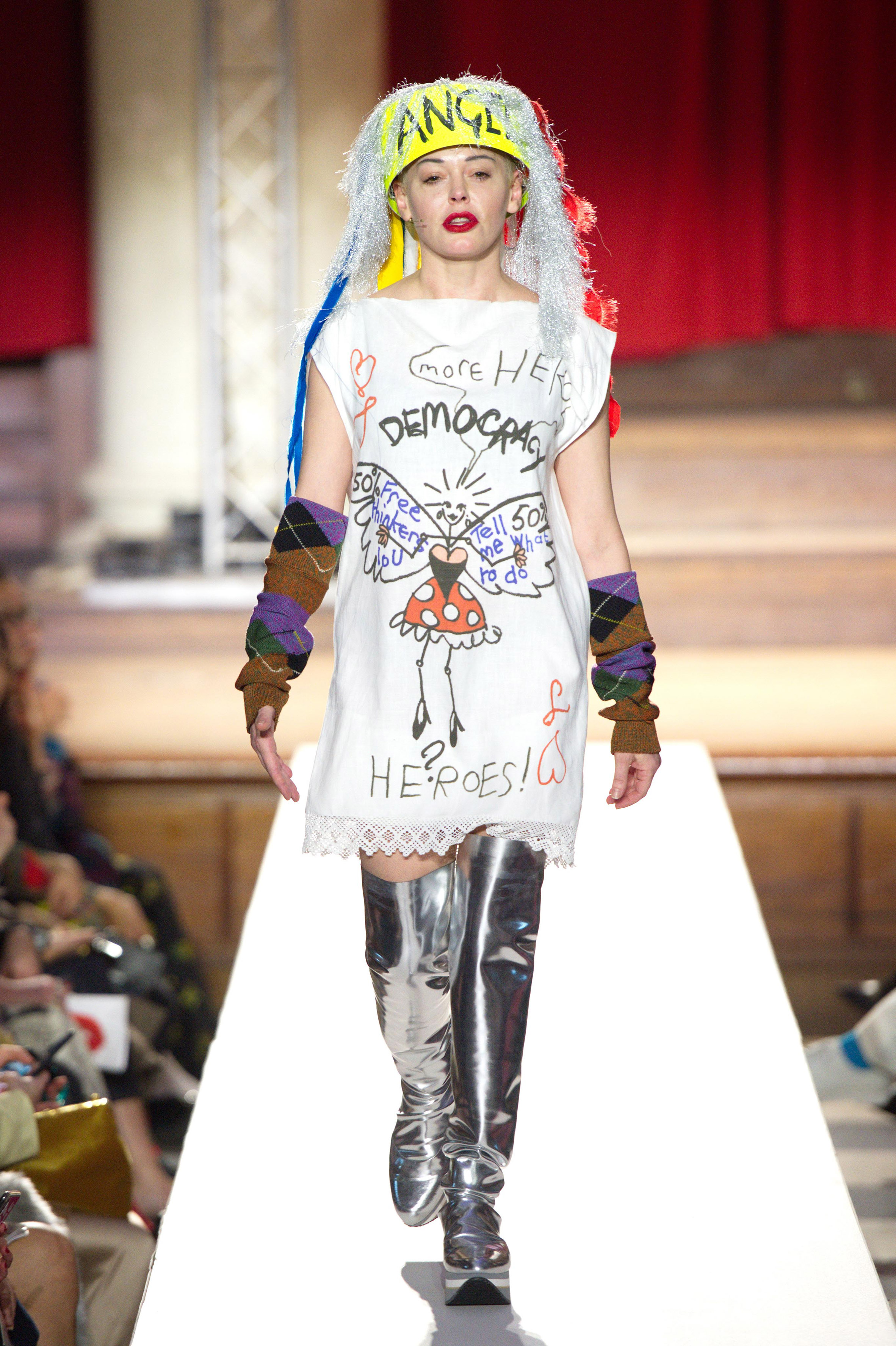 Vivienne Westwood protests climate change with Homo Loquax show at ...