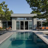 Rodman Paul Architects renovates Bay Walk bungalow in Fire Island Pines