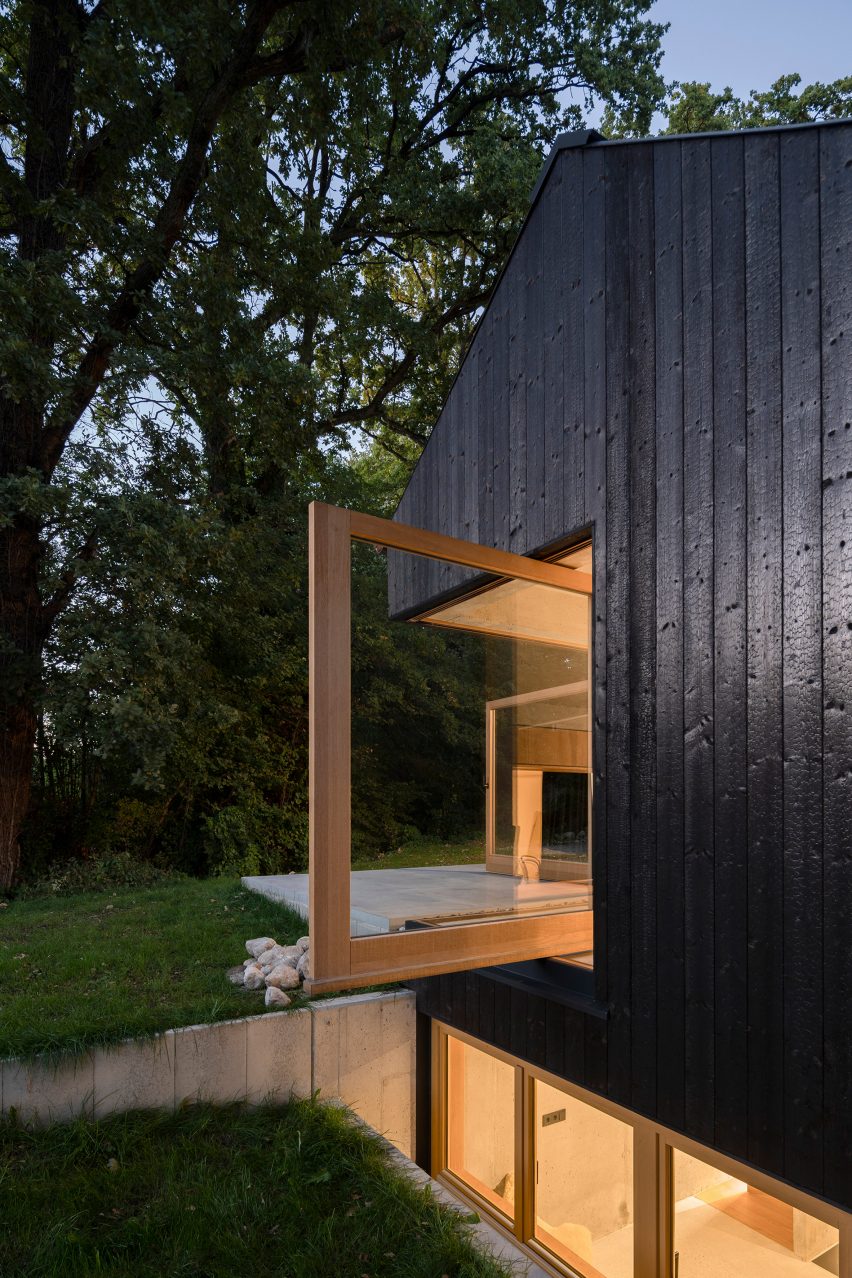 Black House by Buero Wagner