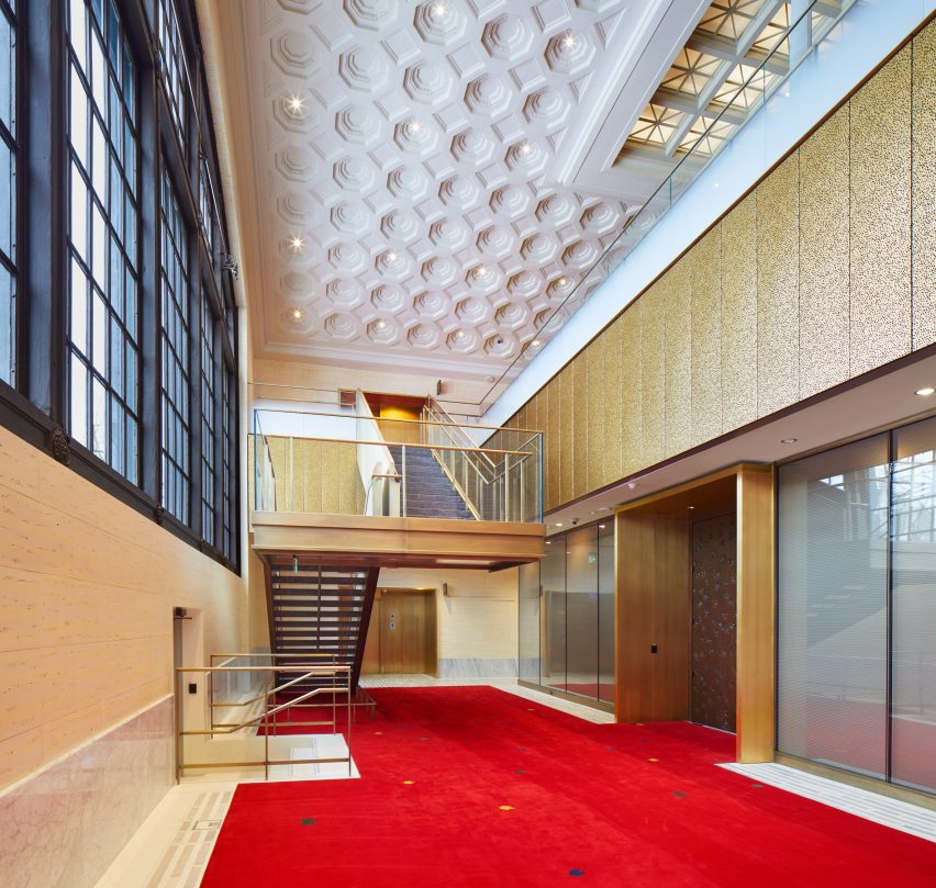 Ottawa Senate by Diamond Schmitt Architects