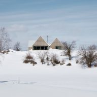 Hatley House Residence in Quebec, Canada by Pelletier De Fontenay